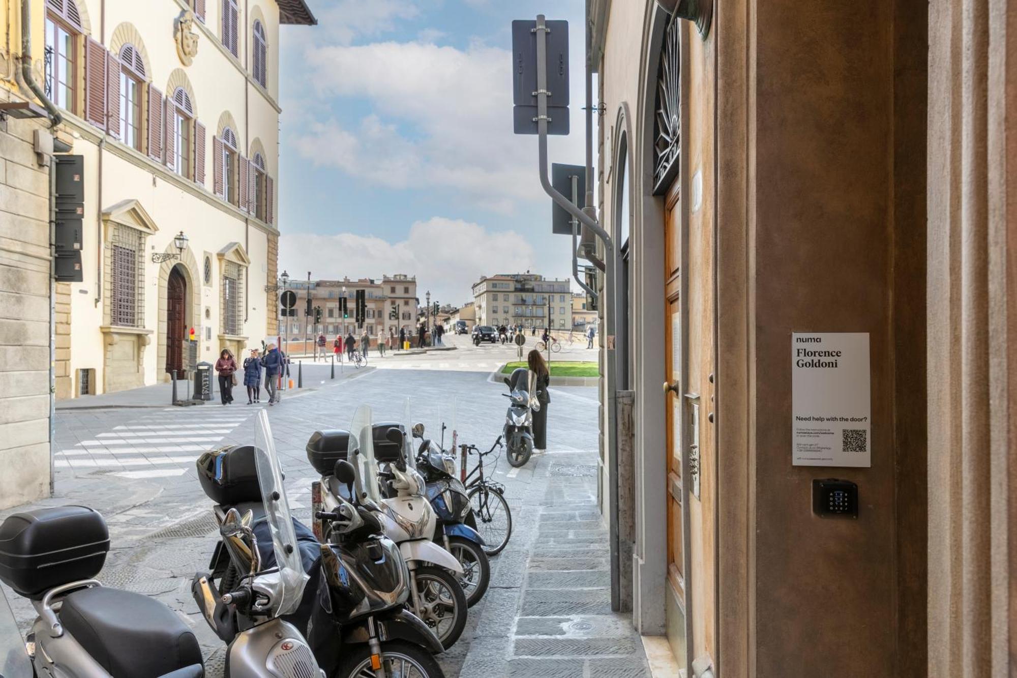 Numa Florence Palazzo Moro Florença Exterior foto